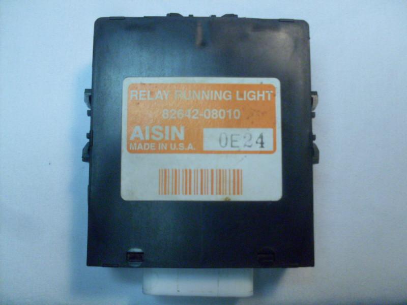 1998 - 2000 toyota sienna relay running light module oem 82642-08010