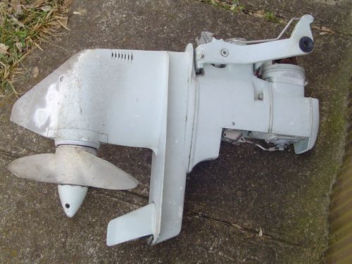 Volvo lower unit penta pz nr 2757235d outdrive boat motor w/ propeller untested