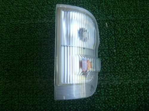 Daihatsu hijet 2000 left clearance lamp [3711100]