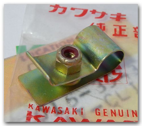 Kawasaki 82 st440 intruder ss440 ltd 440 ss550 interceptor seat mount clinch nut