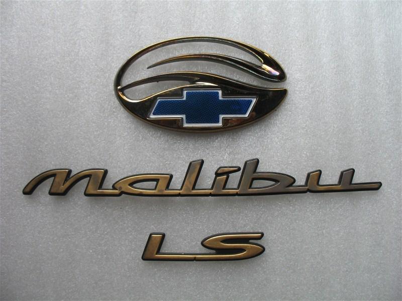 2000 chevrolet malibu ls rear trunk gold emblem logo decal 97 98 99 00 01 02 03