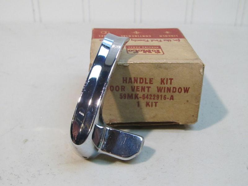 Nos 1959 mercury rh vent window handle, new in ford box
