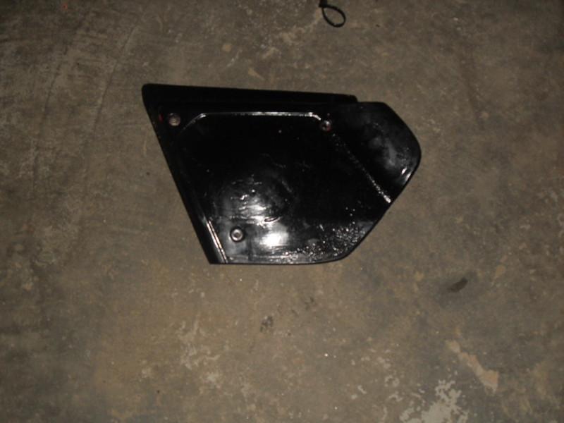 1982 honda xl 185 s airbox cover side cover 
