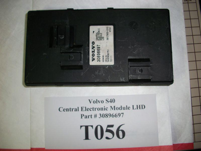 2003 2004  volvo s40 central electronic module lhd part # 30896697 #t056