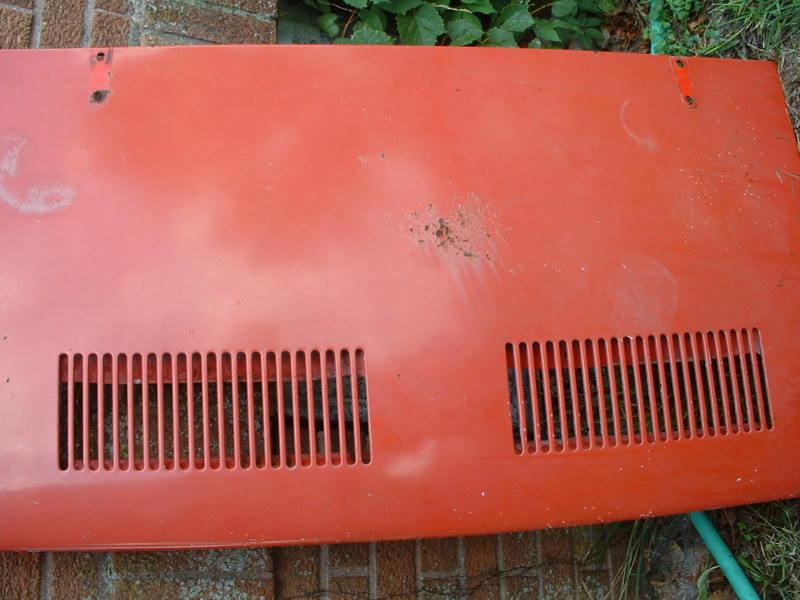Fiat 850 spider engine lid