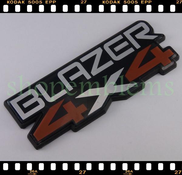 Chevy blazer 84-90 4x4 fender emblem 1pc nameplate badge script 85 86 87 88 89