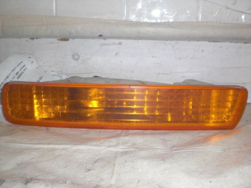 94 95 honda accord r. right passenger rh corner park light turn signal