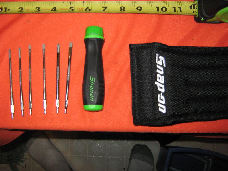 Snap on tools ratcheting magnetic mini soft grip green screwdriver set in pouch