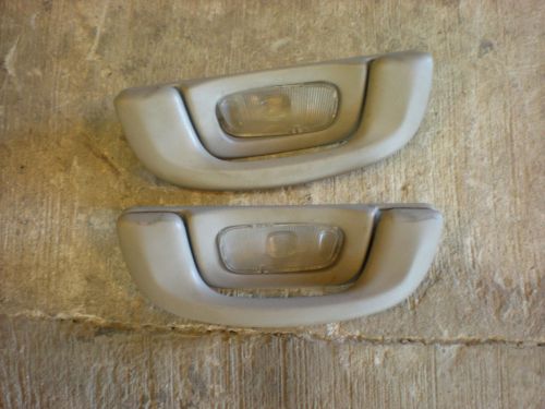99-04 jeep grand cherokee wj rear dome light with handle gray pair