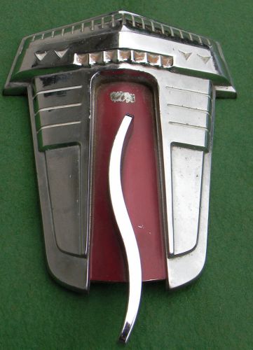 Old 1947-48-49 studebaker  hood ornament  badge crest emblem