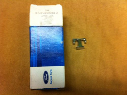 1971,1972,1973 ford mustang nos trunk lid letter &#034;t&#034; , nib