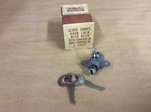 Nos 1957 ford glove box lock with keys