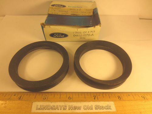 2 pcs in 1 ford box 1980/1991 f250/350 truck &#034;seal&#034; retainer (rear wheel grease)