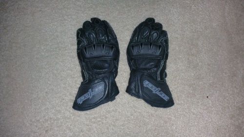 Black cortech latigo 2 rr mens gloves