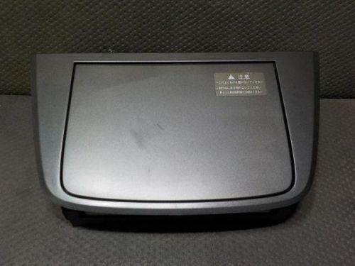 Nissan elgrand 2001 multi monitor [6061300]