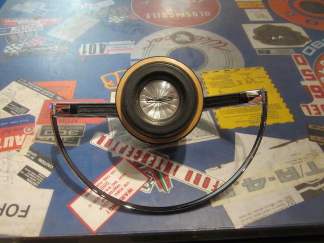 Fairlane 1967 gt horn ring and pad assembly 