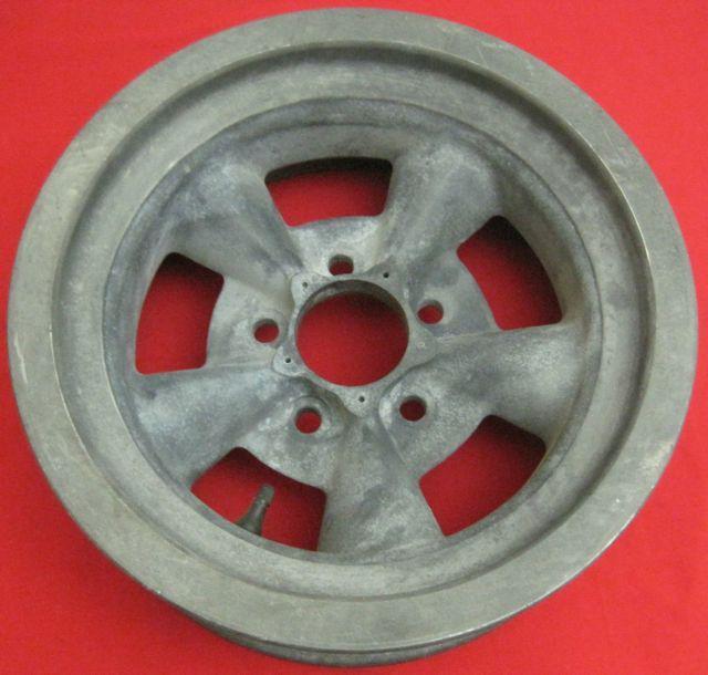 Magnesium american racing wheel torque trust 15 x 6 bolt pattern 4 3/4 used