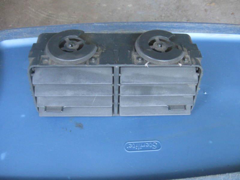 Saturn sl2 / sl1 ac heater air flow vent grill  1991 - 1995 original