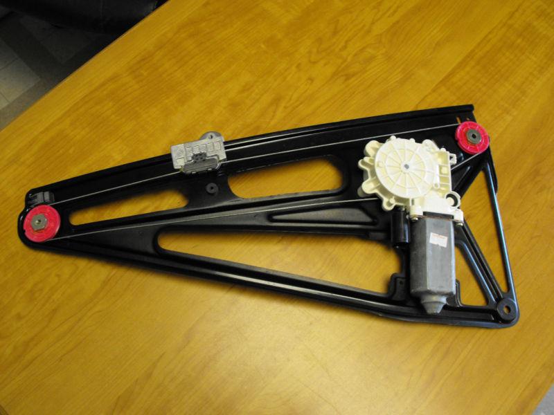 *** 95-01 bmw 740 740i 740il 750il e38 right rear pass. window regulator ***