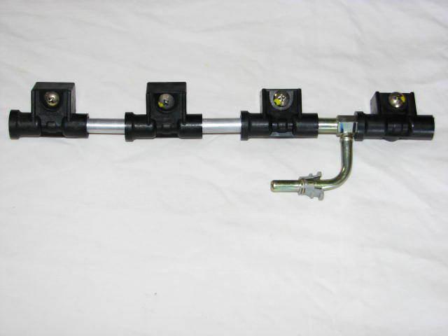 2007 suzuki hayabusa fuel injection injectors throttlebody fuel rail with screws