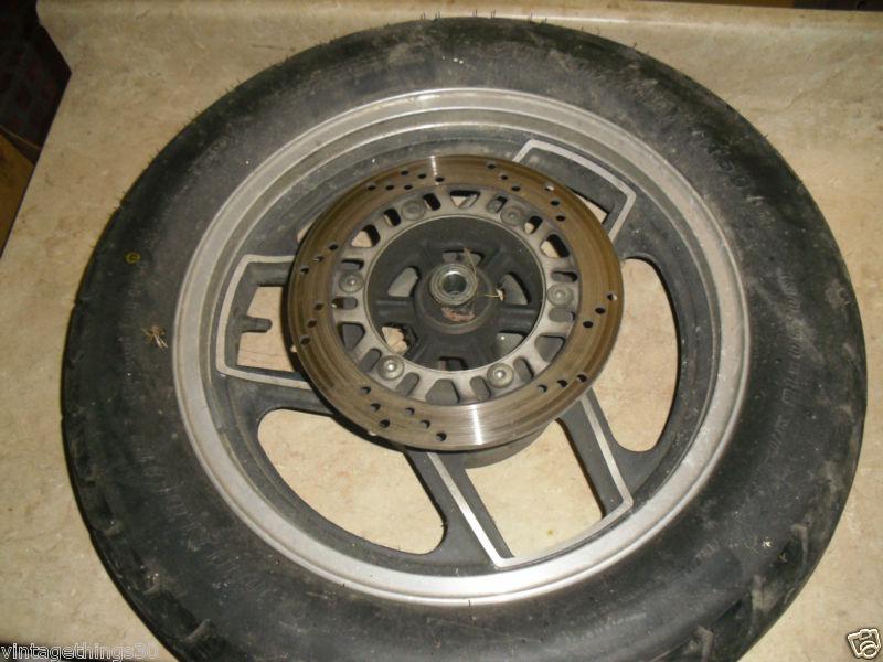 1993 kawasaki 600r ninja rear rim with good dunlop tire 