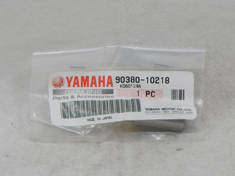 Yamaha 90380-10218 collar *new