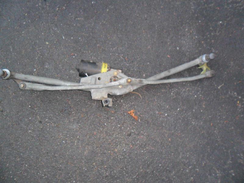 Vw passat  1996 vr6 wiper linkage arms  and motor oem 357955603a