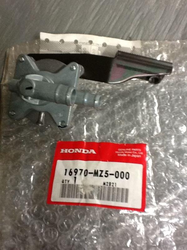 Honda fuel petcock valve vf 750 magna vf750 1994 1995 1996 1997 1998 2000 2003