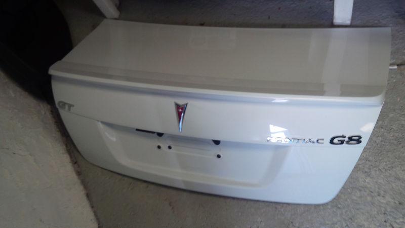 08-09 pontiac g8 gt rear deck trunk lid white with spoiler