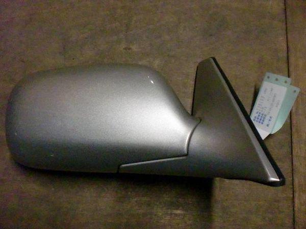 Toyota mark ii 2000 right side mirror assembly [0913500]
