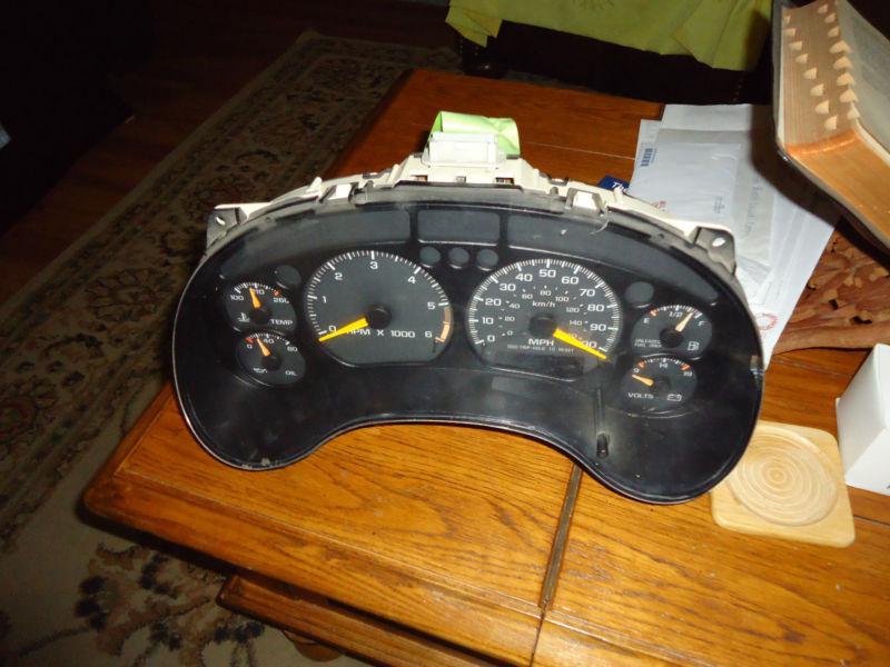 Gauge cluster fits s10 - blazer - gmc sonoma