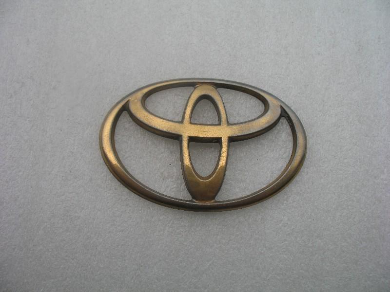 1992 1993 toyota celica rear trunk gold emblem logo decal badge sign symbol oem