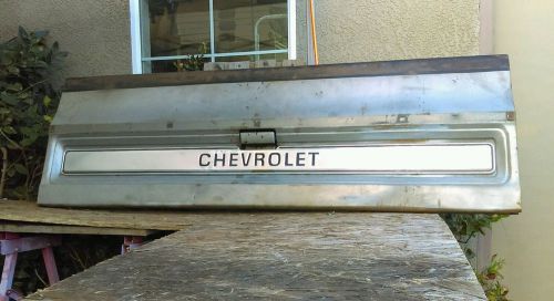 Chevrolet truck tailgate 1973 1974 1975 1976 1977 1978 1979 chevy pickup oem