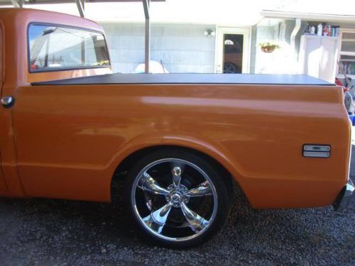 1967-72 chevy/gmc c10 6&#039; short bed hatch style tonneau cover by craftec covers