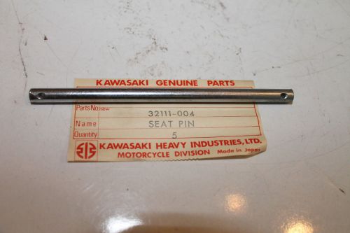 Nos new genuine kawasaki seat pin g4tr trail boss kv100 32111-004 sh-6633h