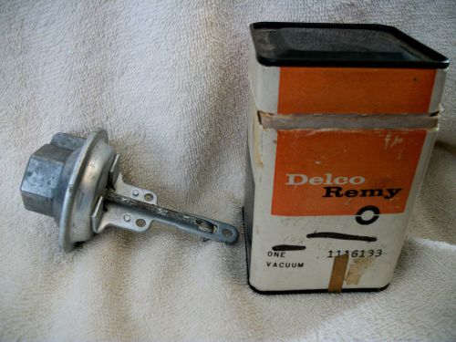 Nos 1958 chevrolet delco remy vacuum advance #1116133