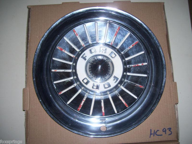 1957 ford 14" hub cap stainless                -           hc93