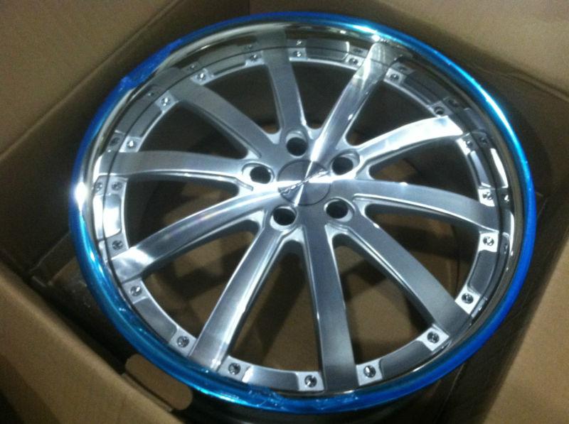 New (set of 4) 22x9 & 22x10.5 vossen 83 silver for bmw 5, 6, 7series. new camaro