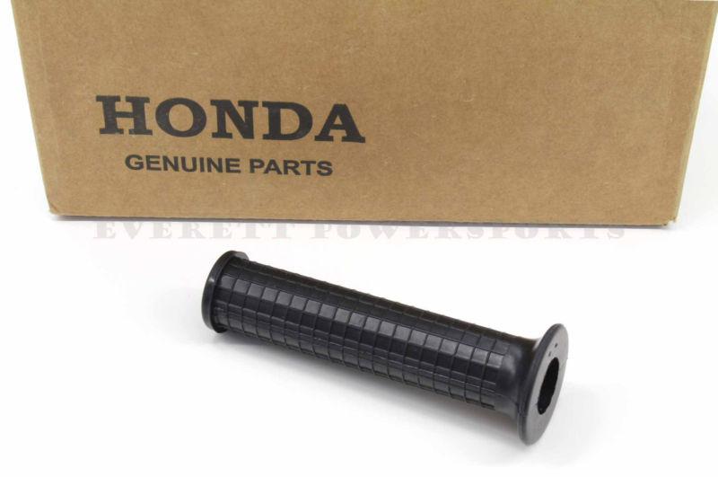 New genuine honda handle left grip cb95 ca95 ca72 ca77 cb72 cb77 oem    #t00