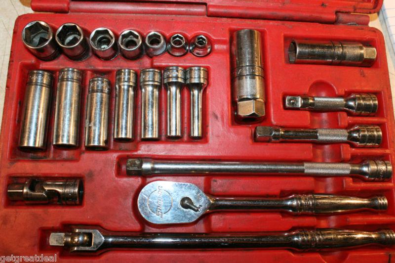 Snap-on tools 3/8" drive 22 pieces 6-point general service set w/ red case