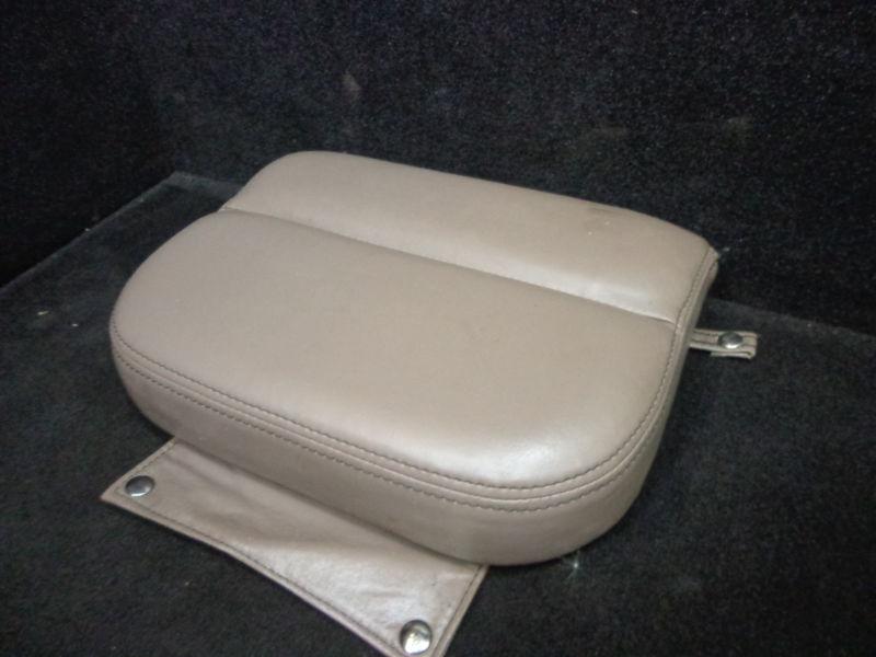 Skeeter bass boat step seat #dr157 brown bottom - includes 1 step seat cushion 