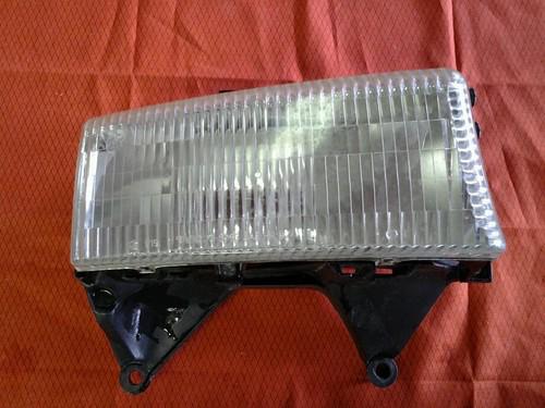 2000 dodge dakota passenger side headlight