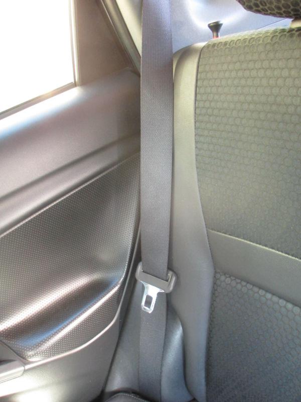 09 2009 pontiac vibe gt right rear seat belt seatbelt retractor black oem#2276