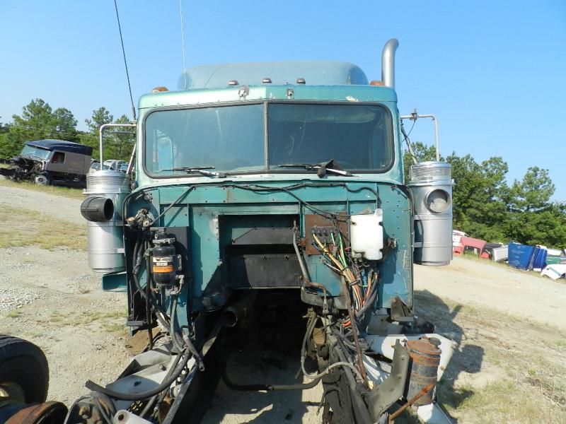Pair of stainless air cleaners 1999 ih 9300