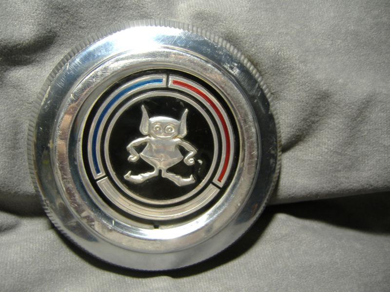 Vintage amc gremlin gas cap nonlocking with emblem