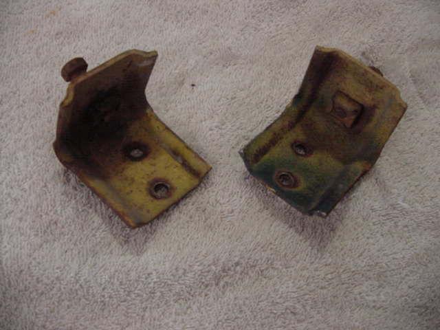 41 42 45 46 gmc truck inner fender to cowl brackets nice used and free shipping