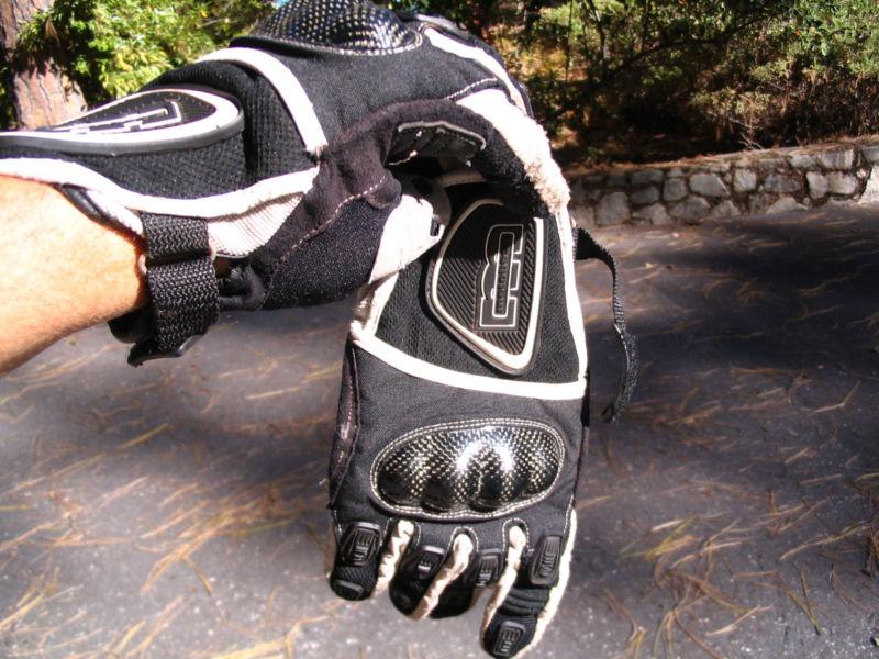 Motoboss gloves size xxl, heavy use but fair condition see photos