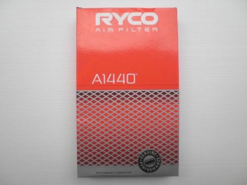 Holden vectra jr / js - air filter. genuine ryco part.