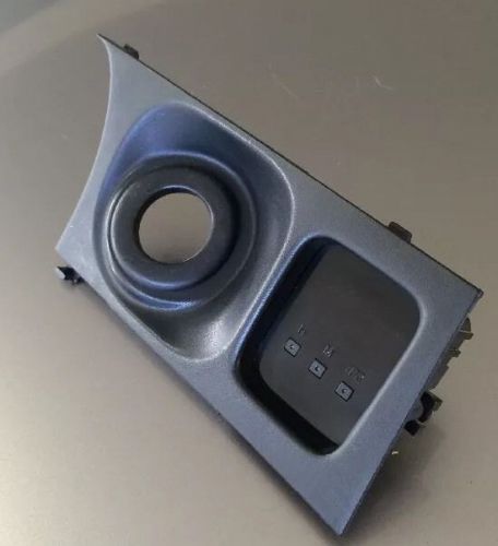 96-04 toyota tacoma dash clock assembly trim panel ignition bezel oem 95.5 95