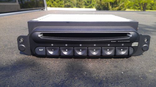 Chrysler 6-disc in-dash cd changer p56038659ad